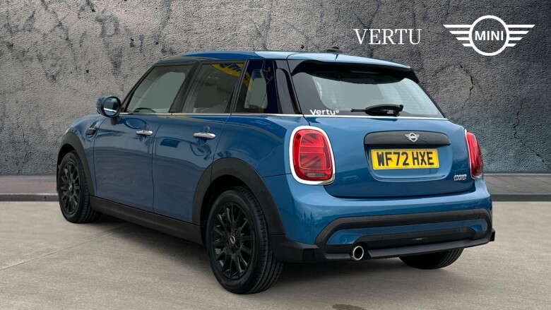 MINI Hatchback 1.5 Cooper Classic 5dr Auto Petrol Hatchback